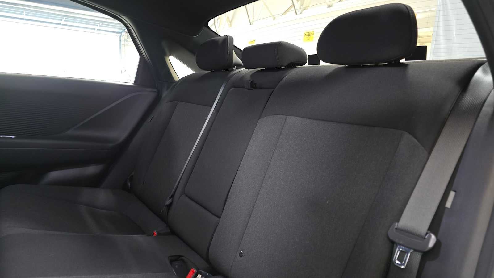 2024 Hyundai IONIQ 6 SE