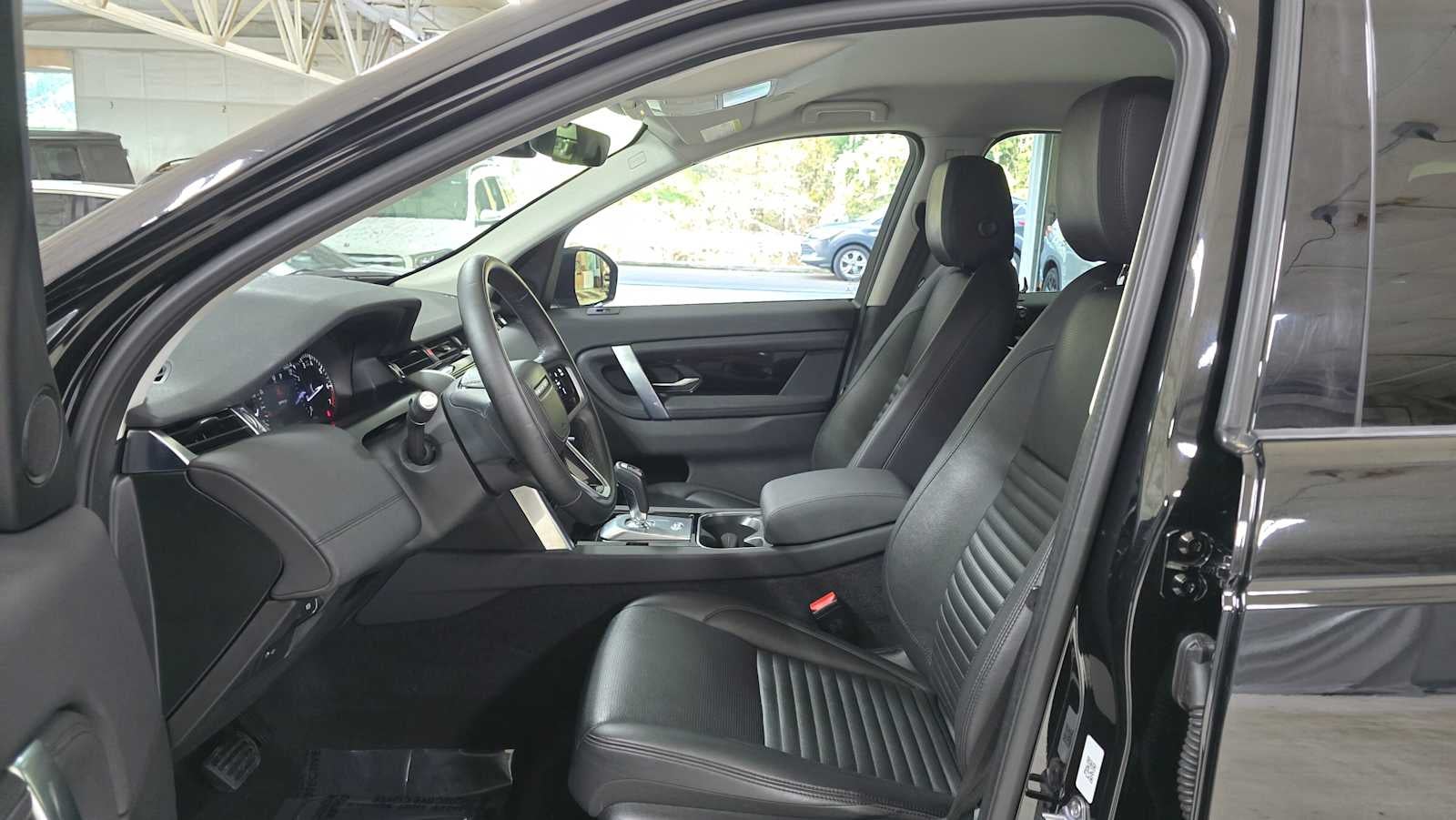 2023 Land Rover Discovery Sport SE