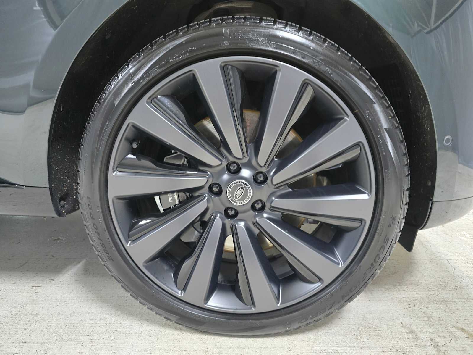 2023 Land Rover Range Rover SV