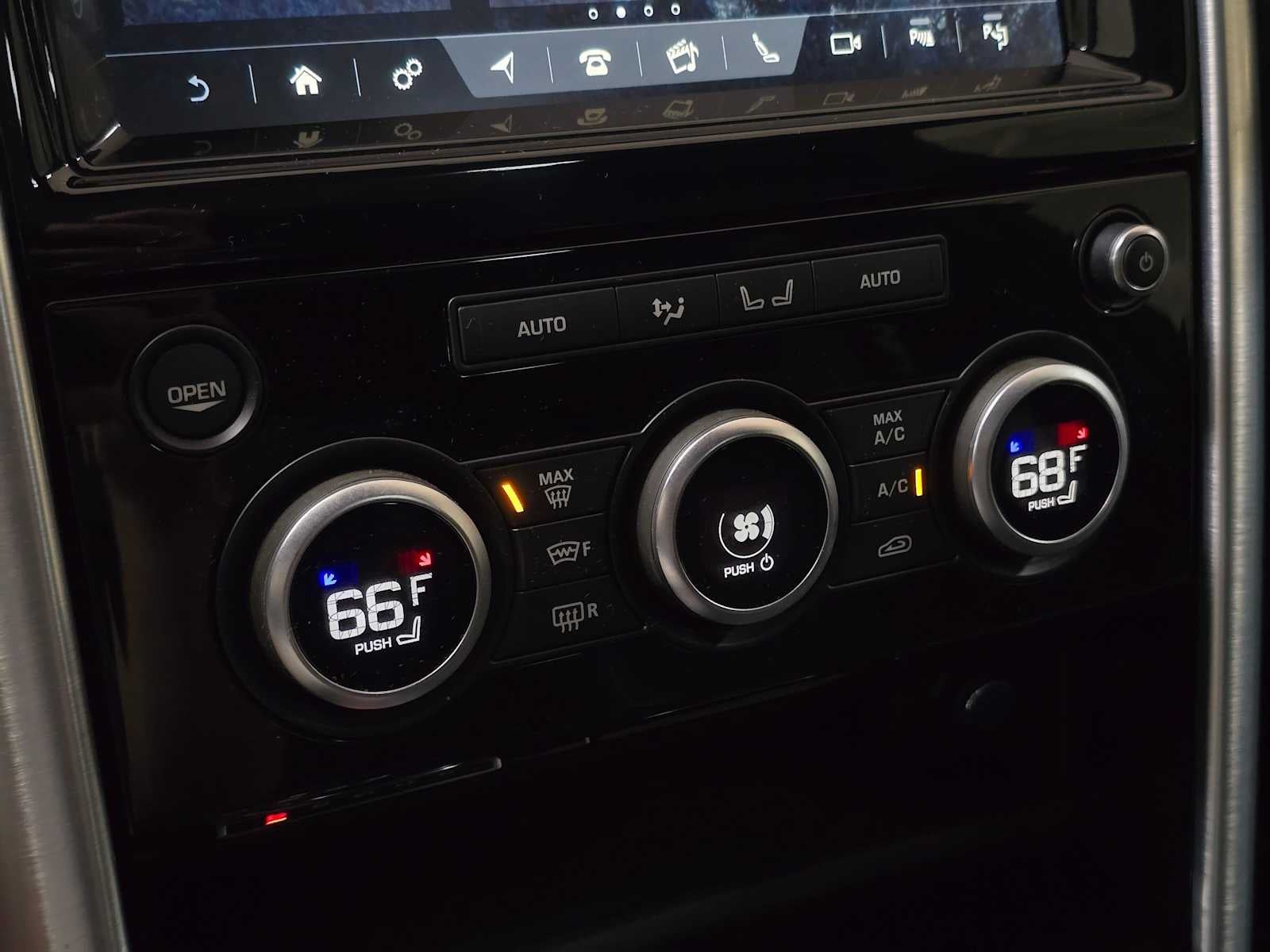 2020 Land Rover Discovery HSE Luxury