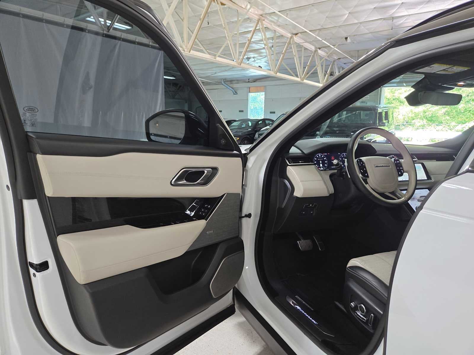 2019 Land Rover Range Rover Velar R-Dynamic HSE