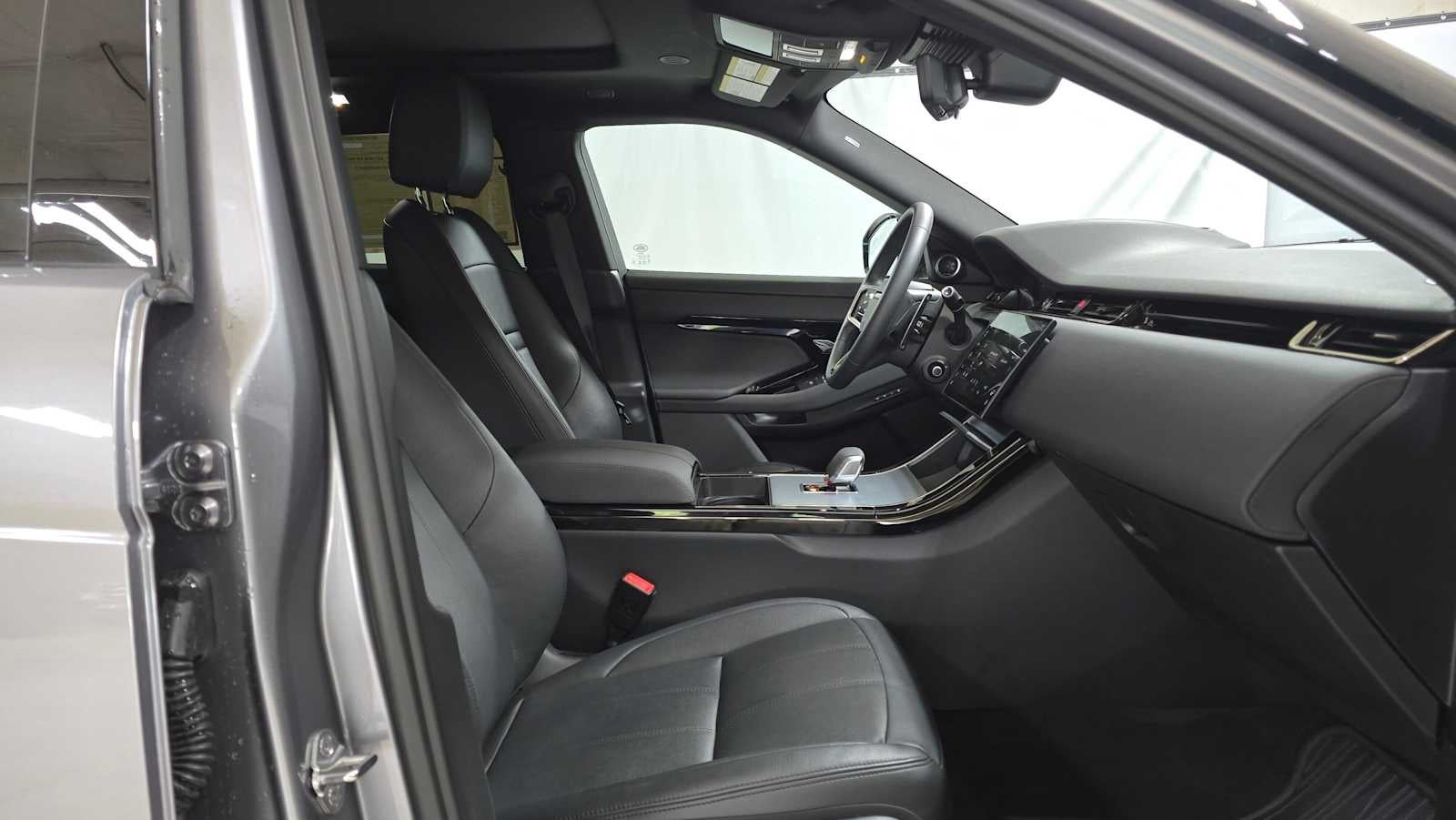 2025 Land Rover Range Rover Evoque Core S