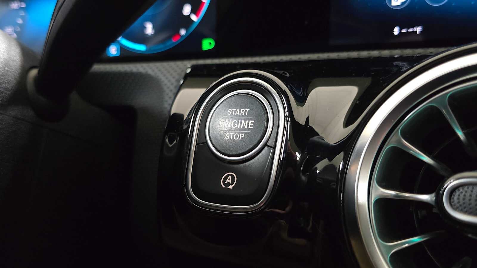 2022 Mercedes-Benz A-Class A 220