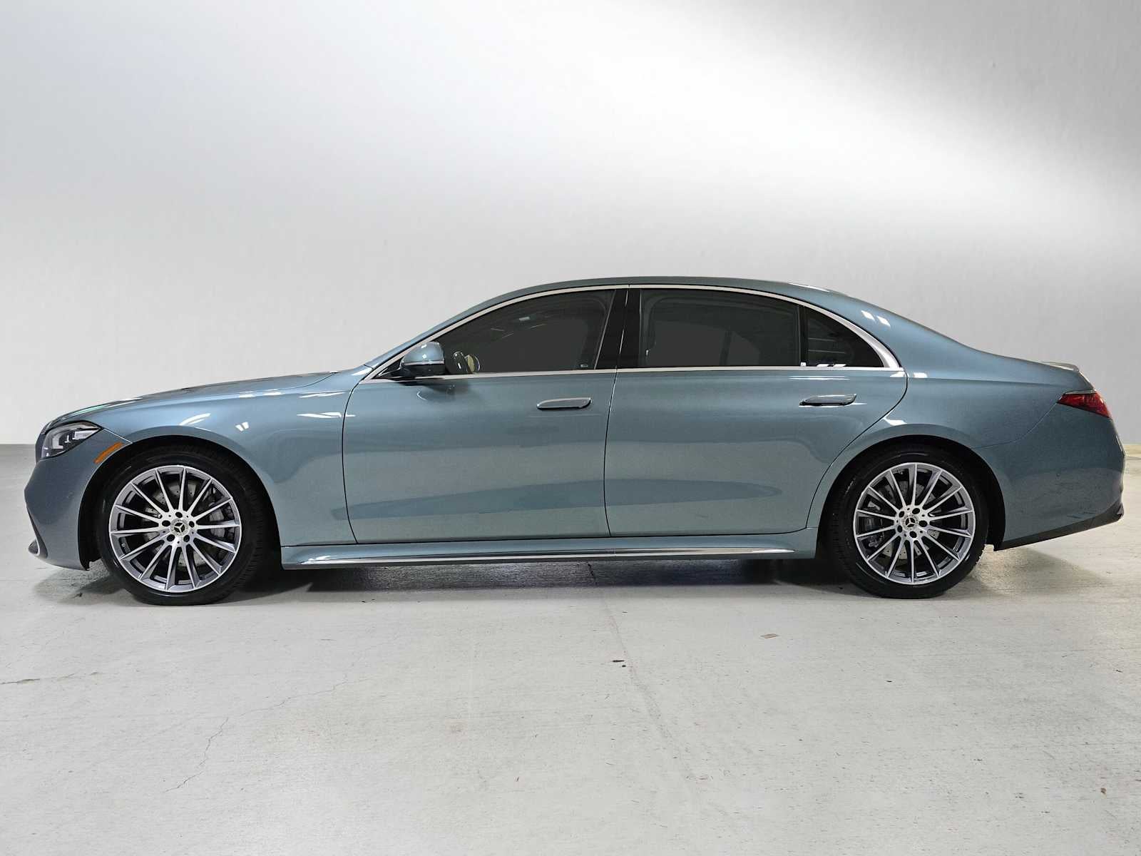 2025 Mercedes-Benz S-Class S 580