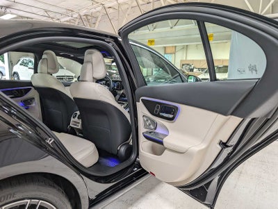 2025 Mercedes-Benz C 300 4MATIC® Sedan