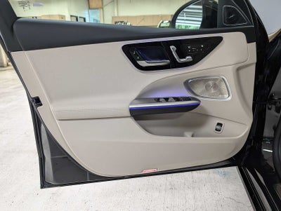 2025 Mercedes-Benz C 300 4MATIC® Sedan