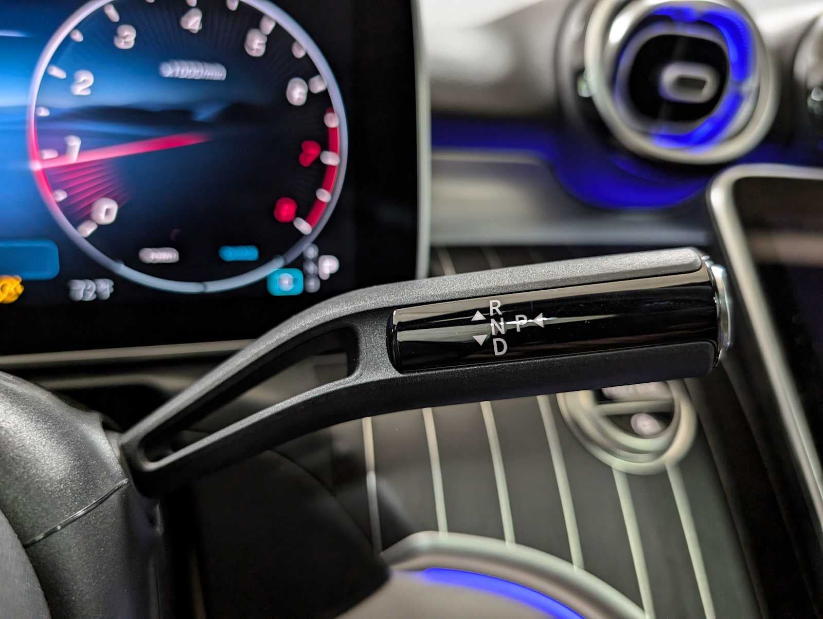 2025 Mercedes-Benz C 300 4MATIC® Sedan