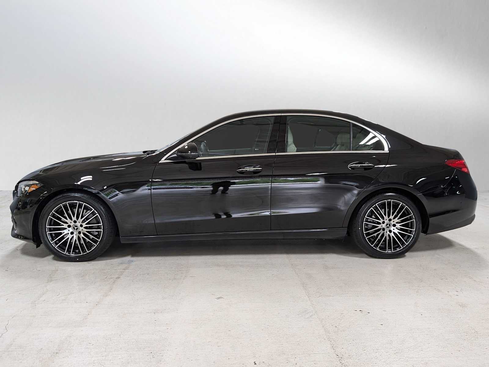 2025 Mercedes-Benz C 300 4MATIC® Sedan