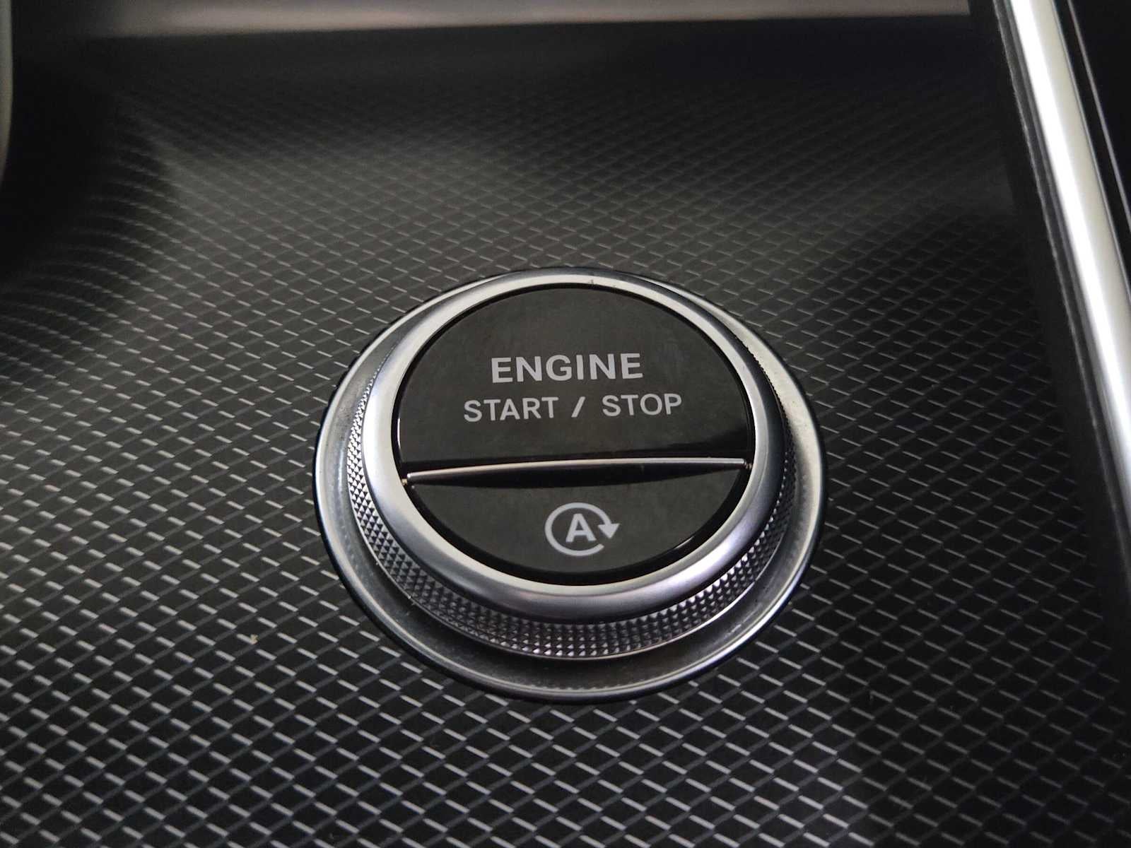 2023 Mercedes-Benz C 300 4MATIC® Sedan