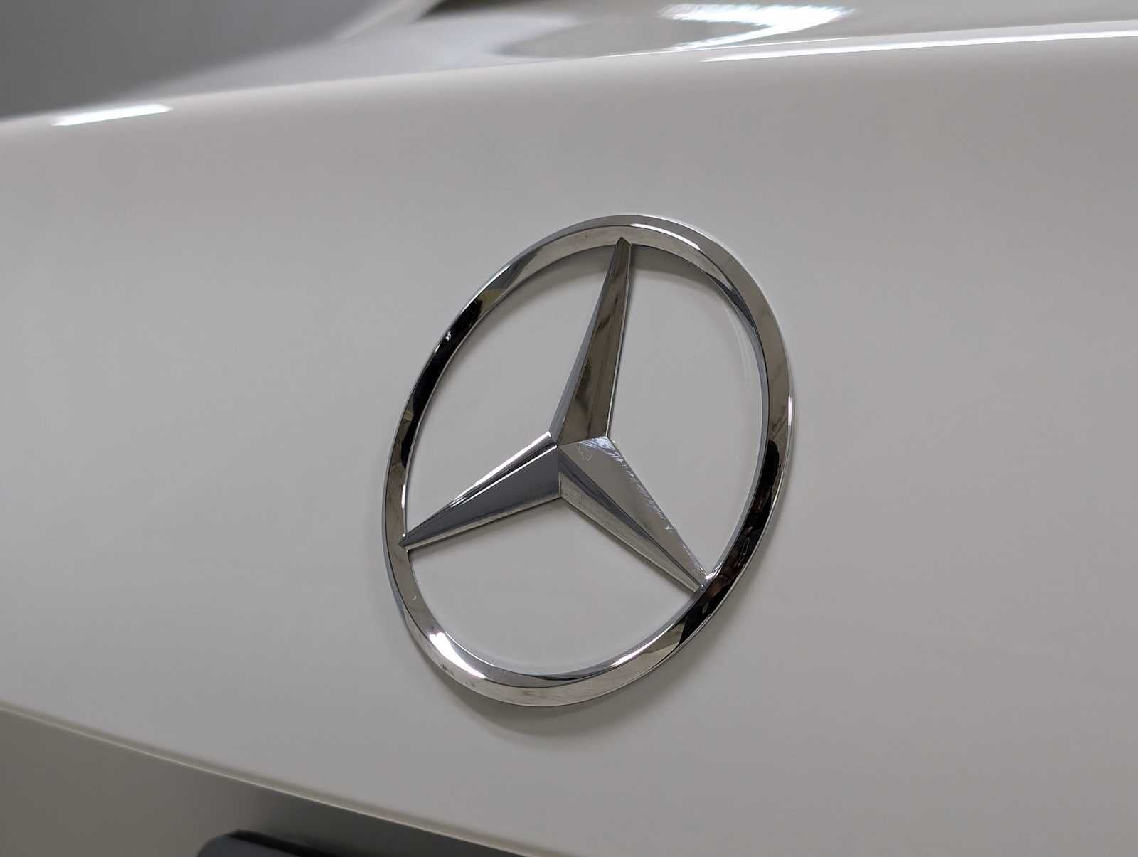 2025 Mercedes-Benz C 300 4MATIC® Sedan