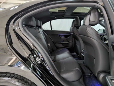 2026 Mercedes-Benz C 300 4MATIC® Sedan