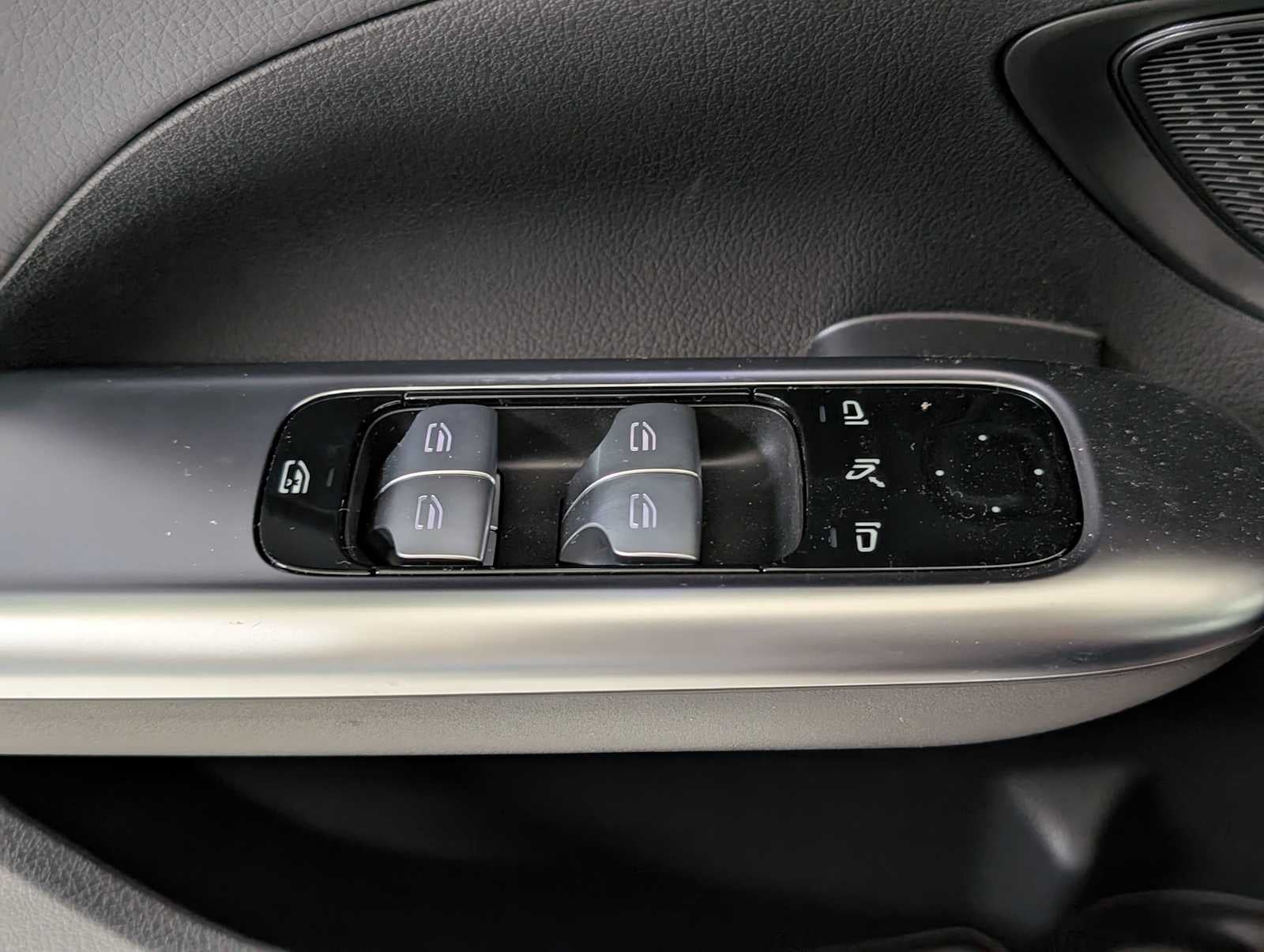 2026 Mercedes-Benz C 300 4MATIC® Sedan