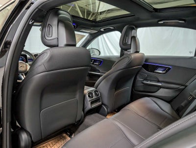 2025 Mercedes-Benz C 300 4MATIC® Sedan