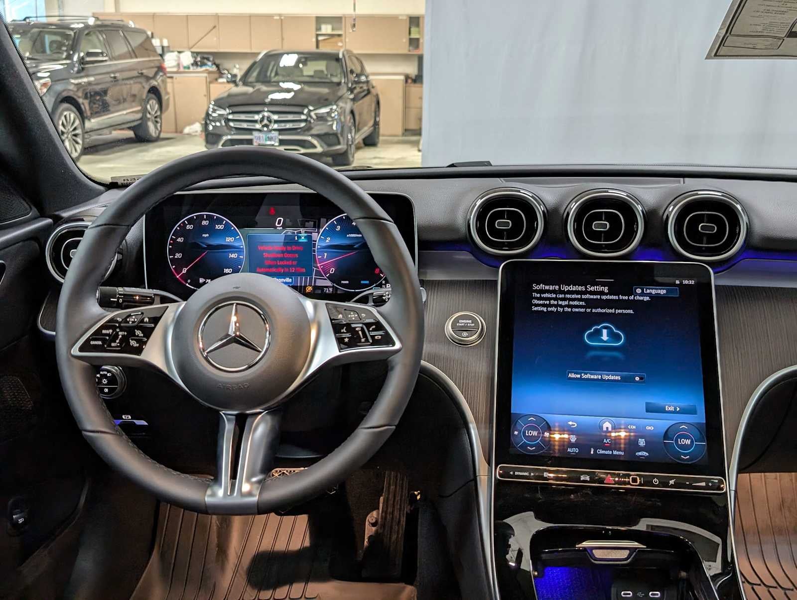 2025 Mercedes-Benz C 300 4MATIC® Sedan