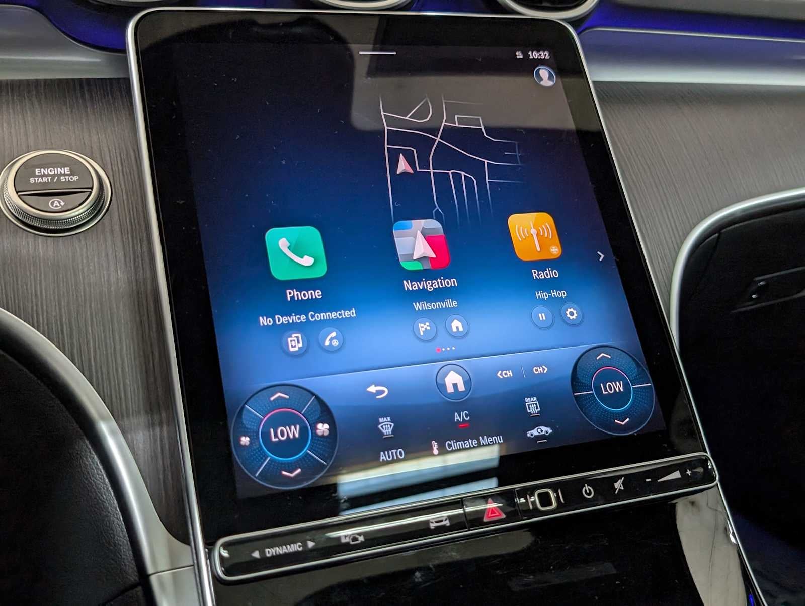 2025 Mercedes-Benz C 300 4MATIC® Sedan