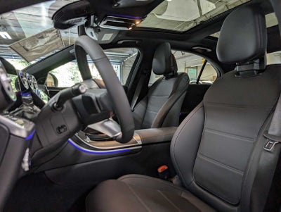 2025 Mercedes-Benz C 300 4MATIC® Sedan