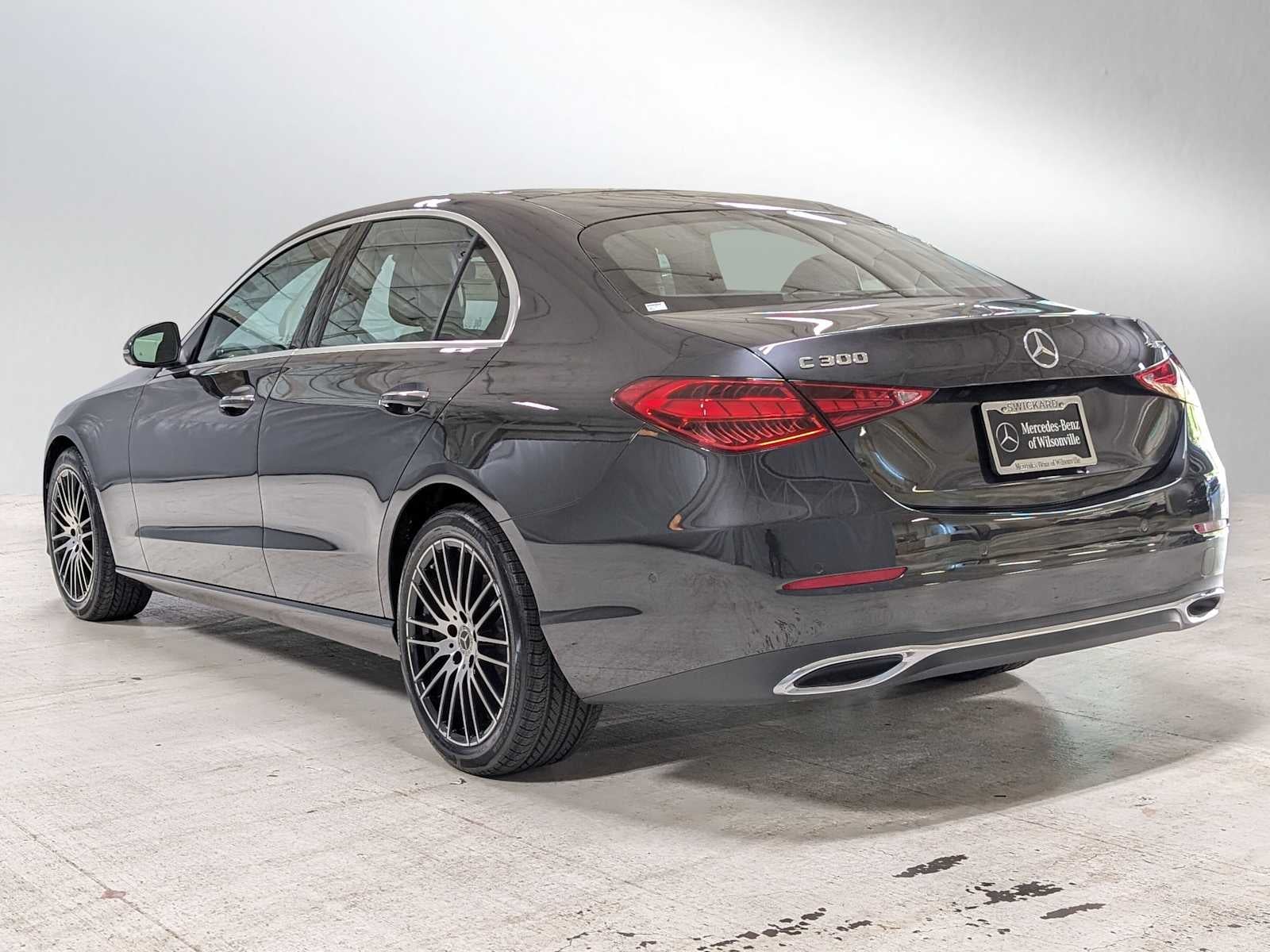2025 Mercedes-Benz C 300 4MATIC® Sedan
