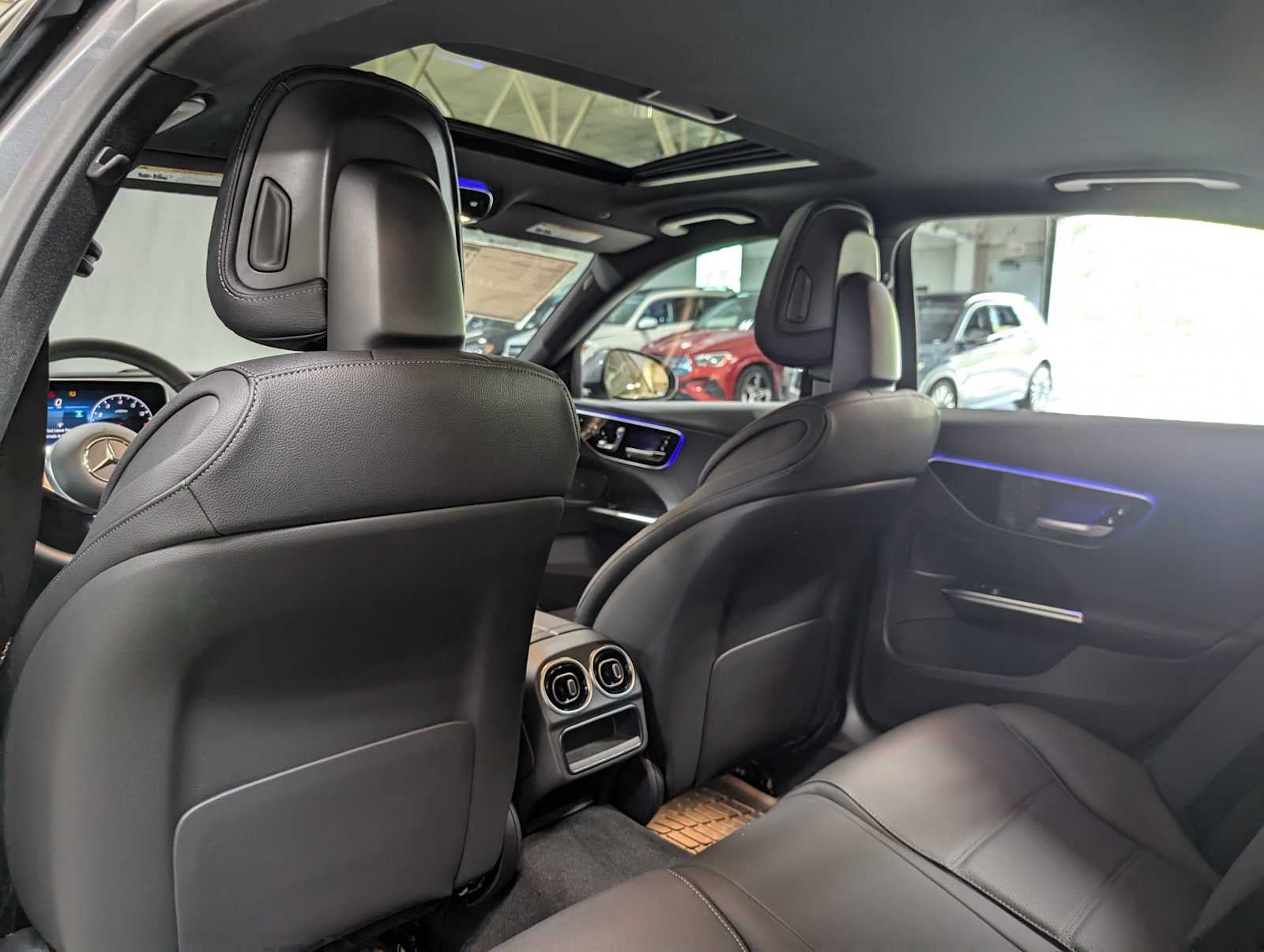 2025 Mercedes-Benz C 300 4MATIC® Sedan