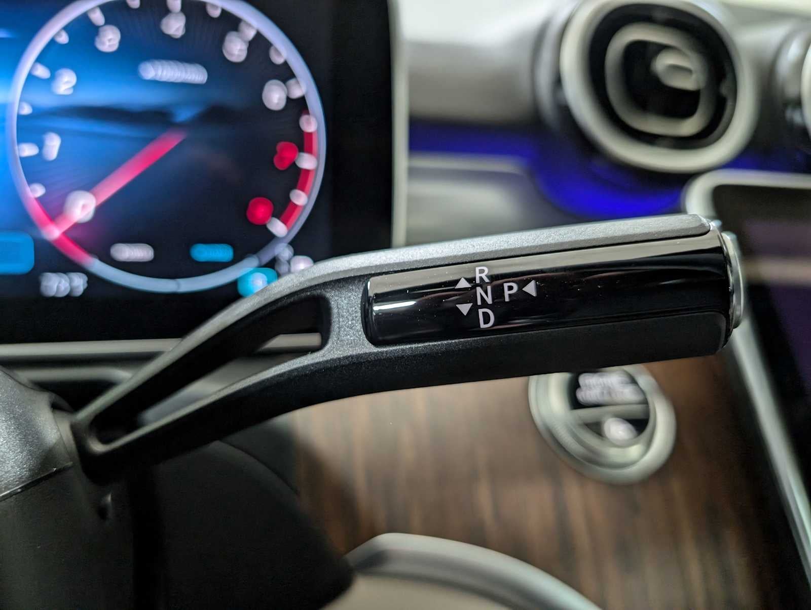 2025 Mercedes-Benz C 300 4MATIC® Sedan