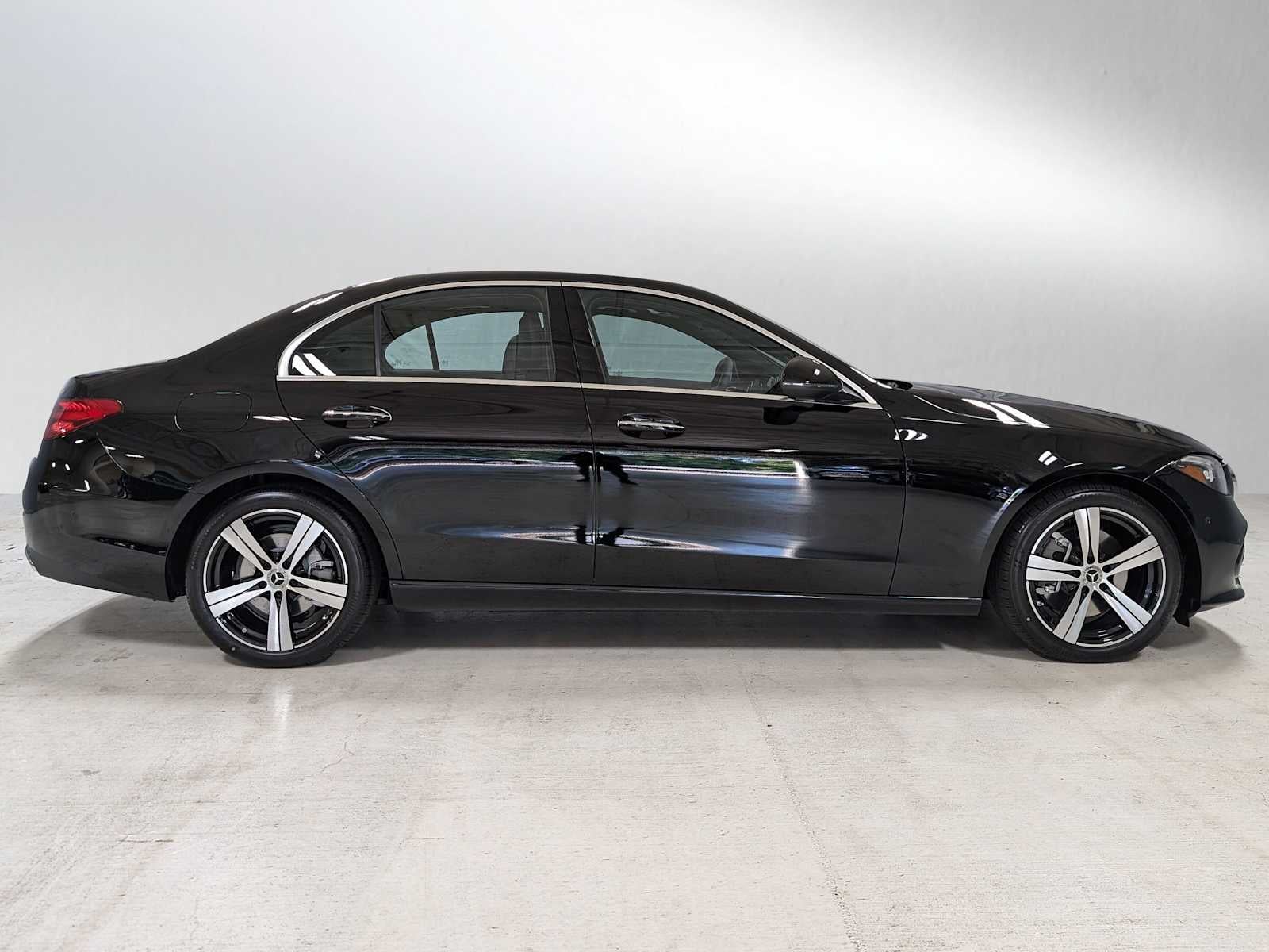 2025 Mercedes-Benz C 300 4MATIC® Sedan