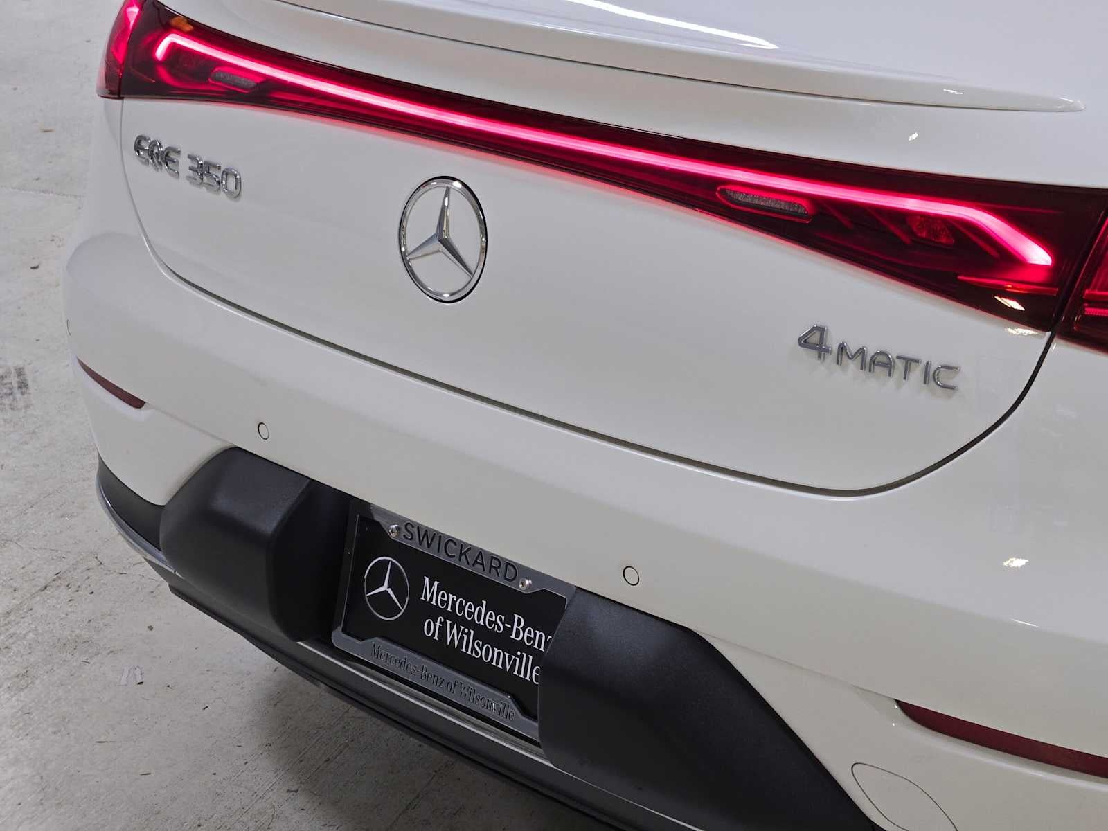 2023 Mercedes-Benz EQE 350 4MATIC®+ Sedan