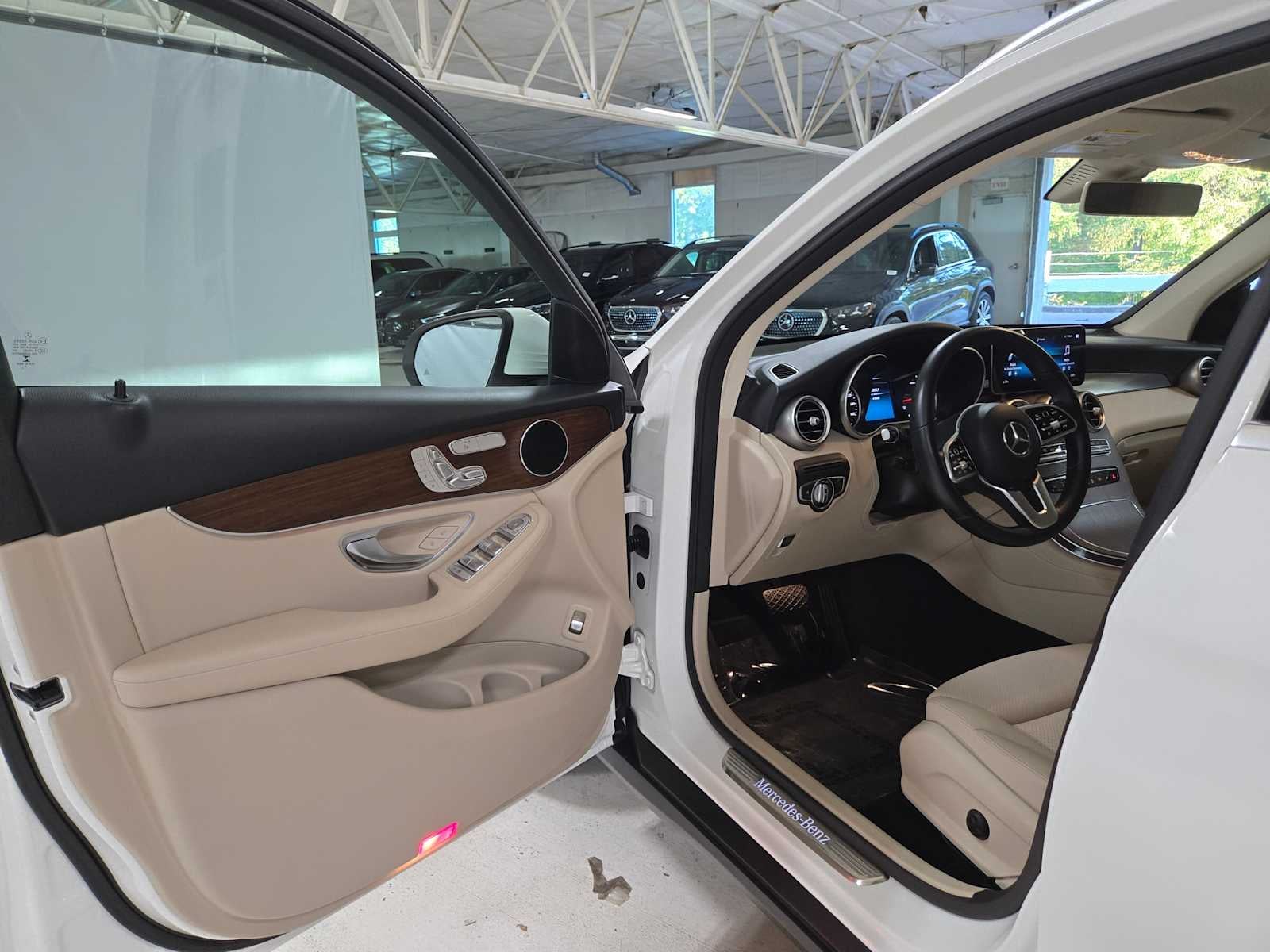 2020 Mercedes-Benz GLC 300 SUV