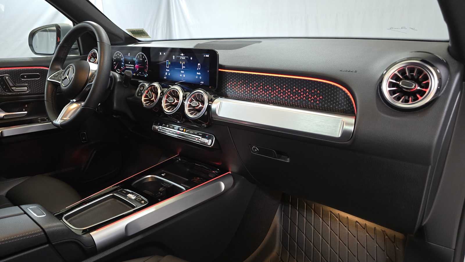 2025 Mercedes-Benz GLB GLB 250