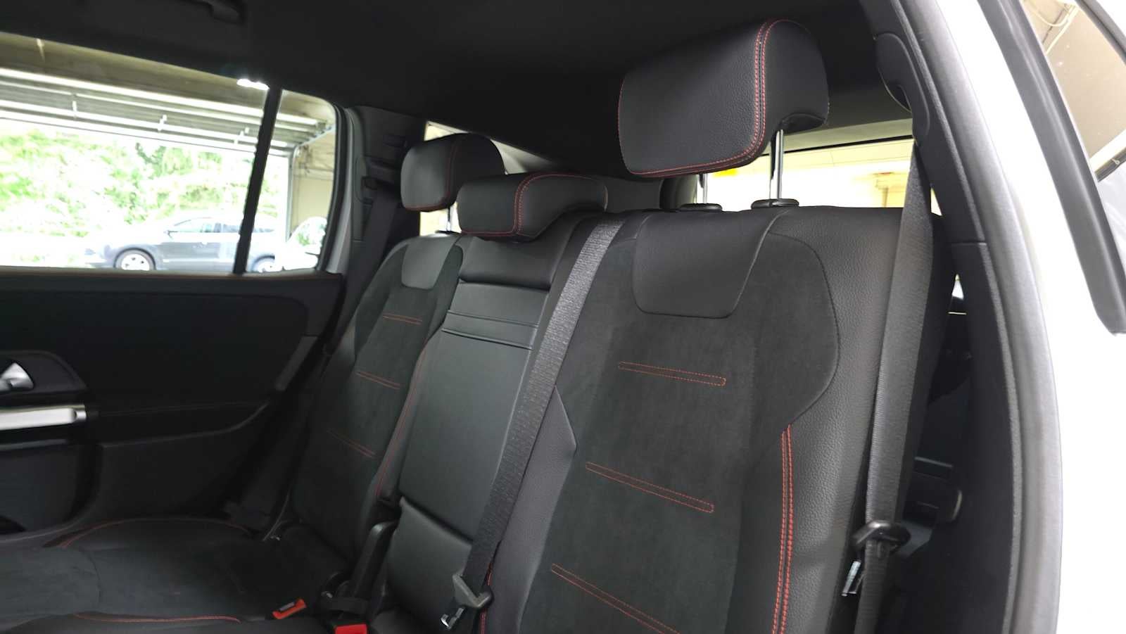 2023 Mercedes-Benz GLB 250 4MATIC® SUV