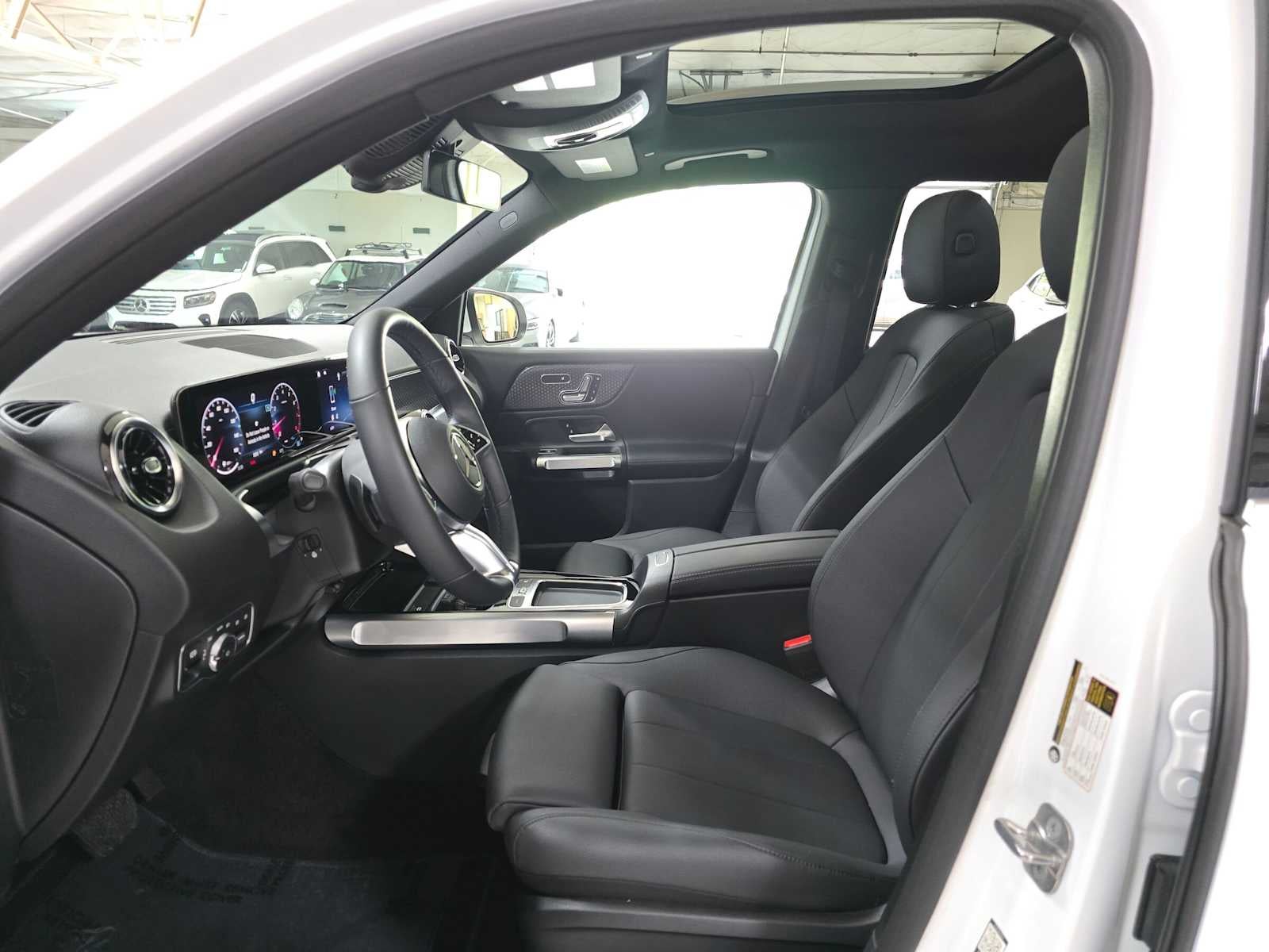 2026 Mercedes-Benz GLB 250 4MATIC® SUV