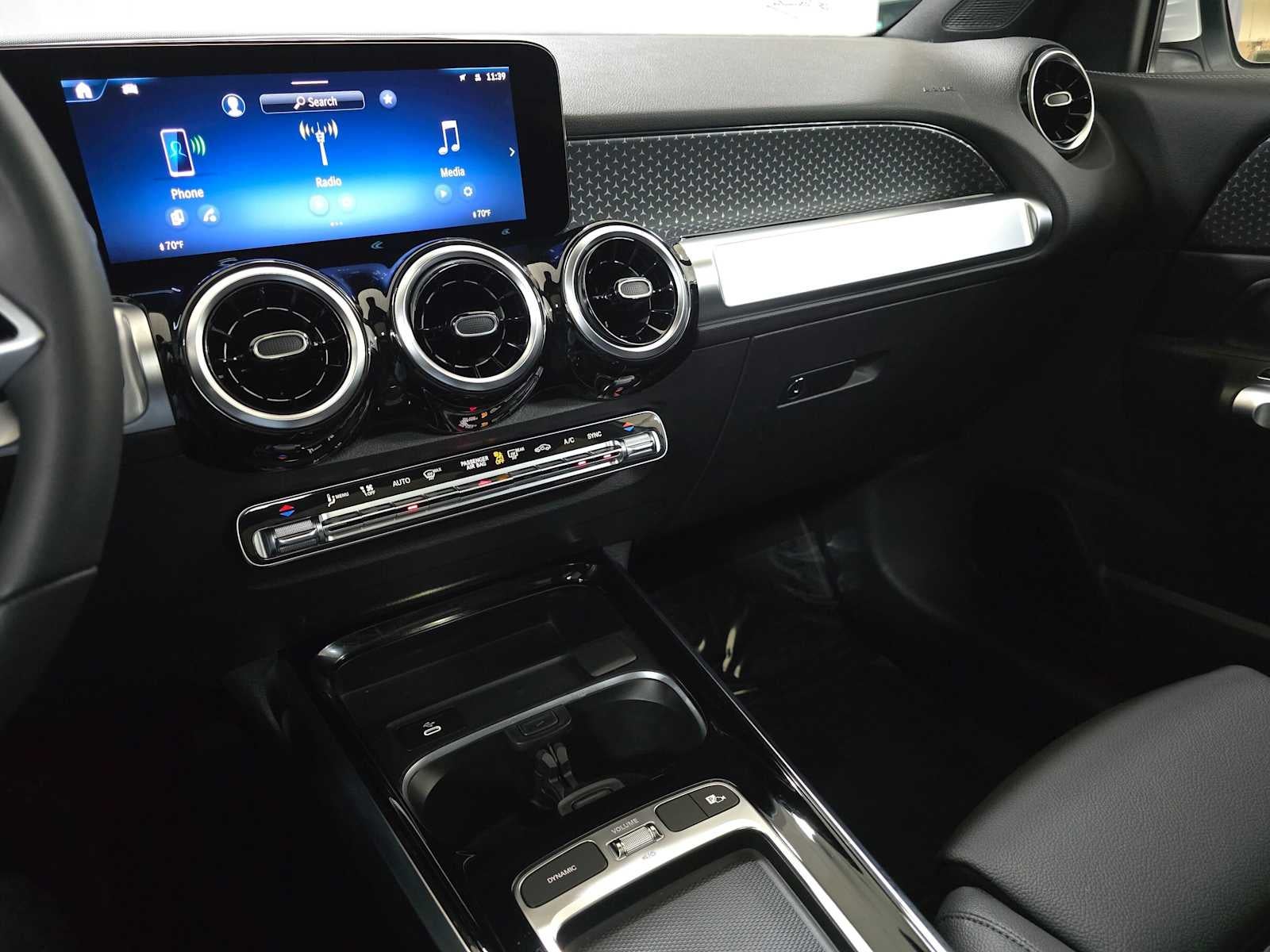2026 Mercedes-Benz GLB 250 4MATIC® SUV