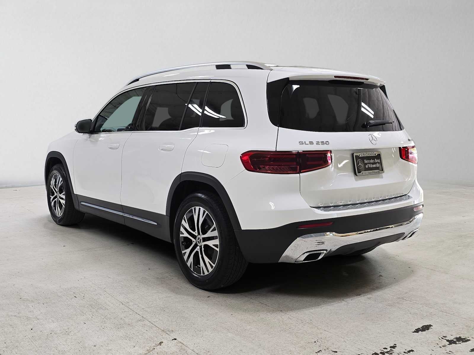 2026 Mercedes-Benz GLB 250 4MATIC® SUV