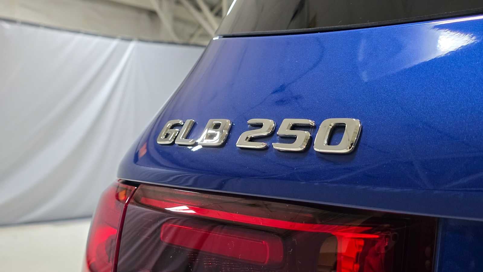 2025 Mercedes-Benz GLB GLB 250