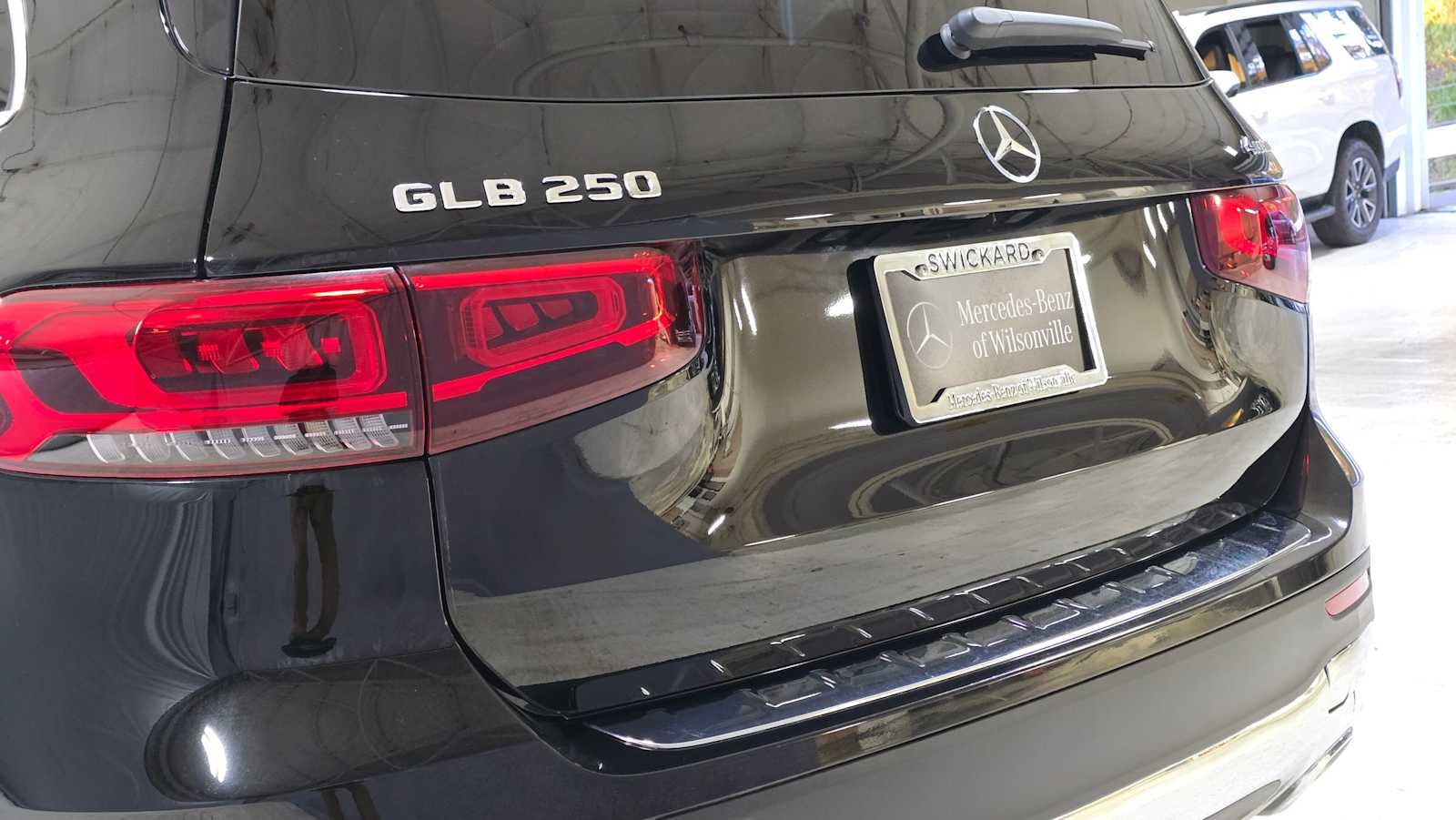 2023 Mercedes-Benz GLB 250 GLB 250