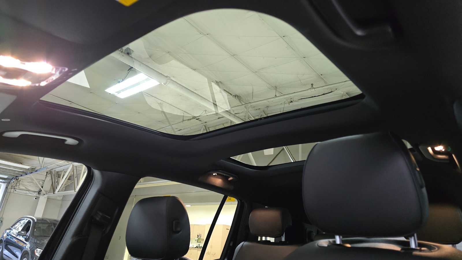 2023 Mercedes-Benz GLB 250 GLB 250