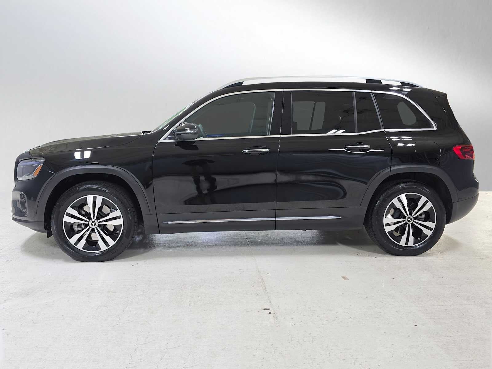 2025 Mercedes-Benz GLB GLB 250