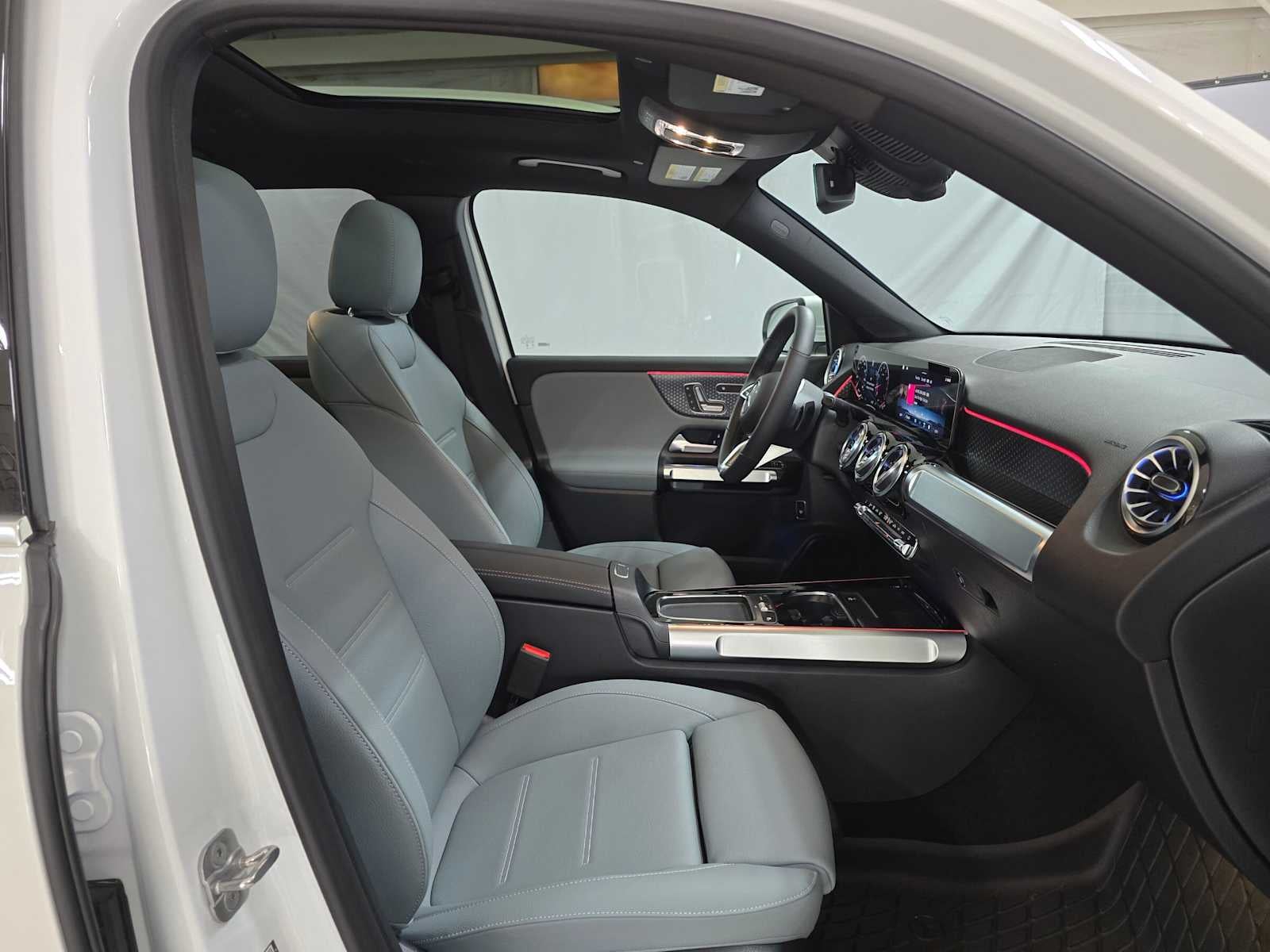 2026 Mercedes-Benz GLB 250 4MATIC® SUV