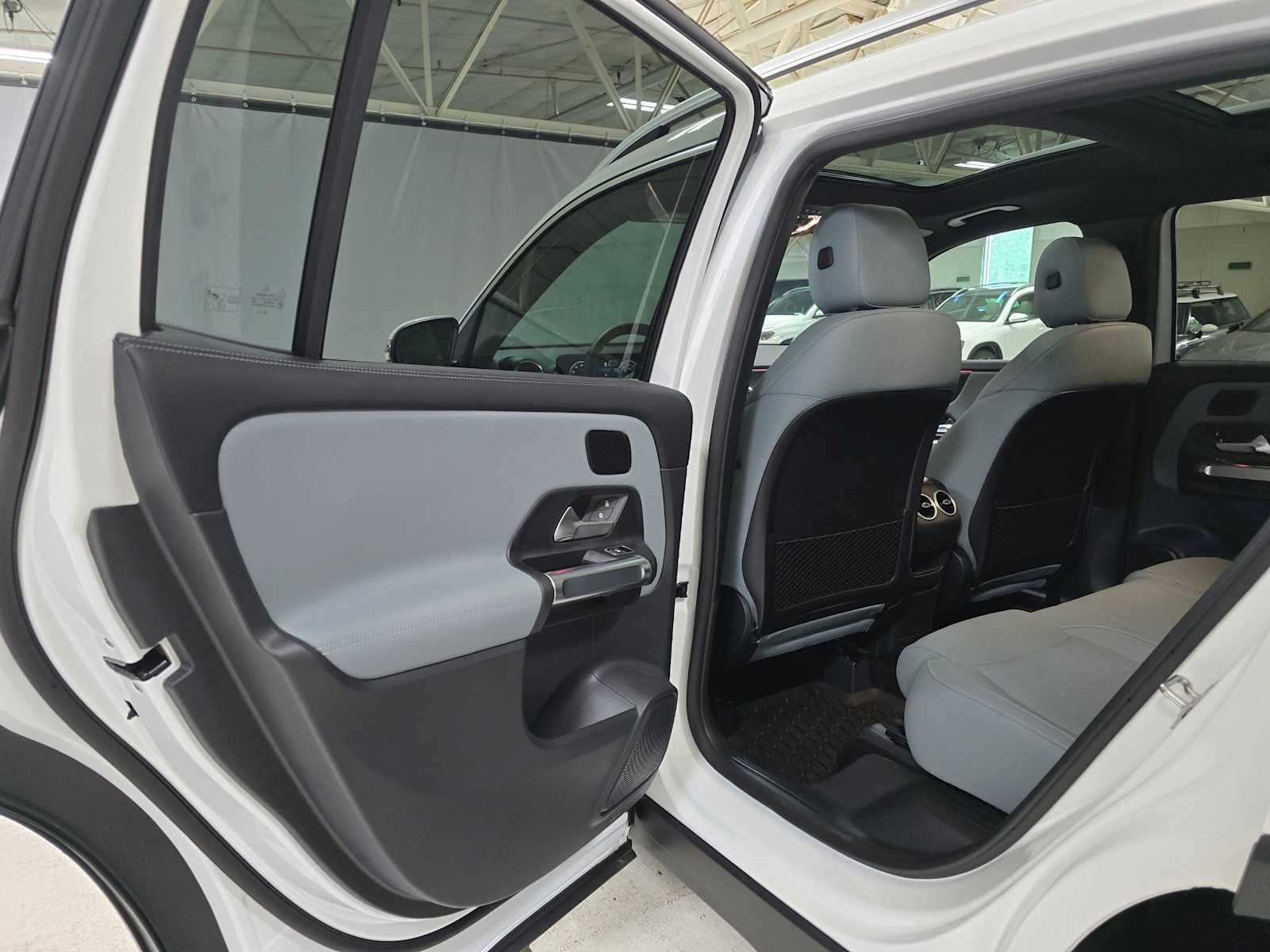 2026 Mercedes-Benz GLB 250 4MATIC® SUV
