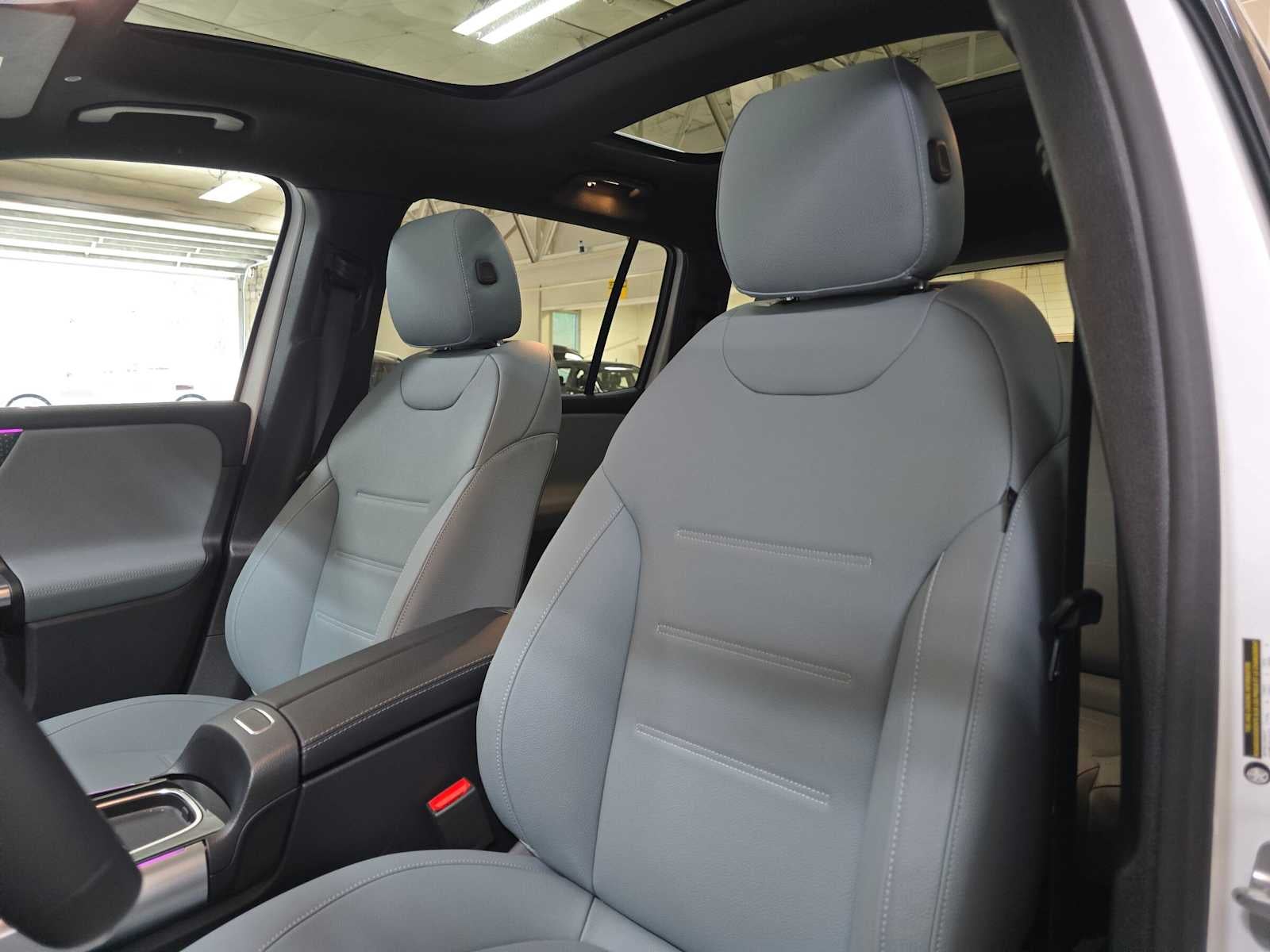 2026 Mercedes-Benz GLB 250 4MATIC® SUV