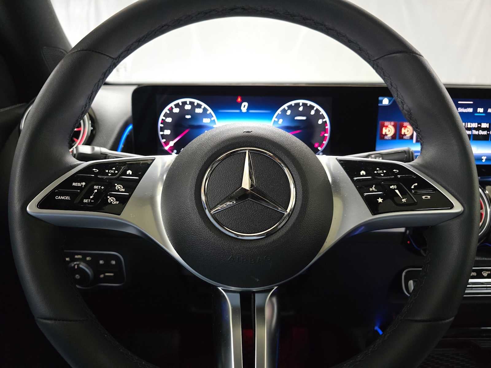 2026 Mercedes-Benz GLB 250 4MATIC® SUV