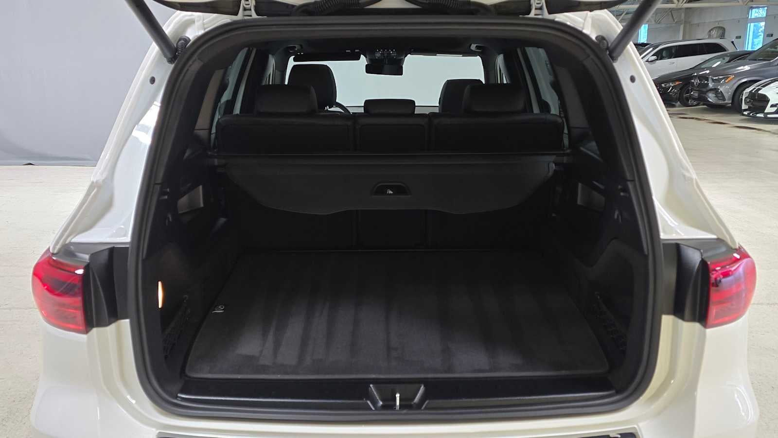 2025 Mercedes-Benz GLB GLB 250