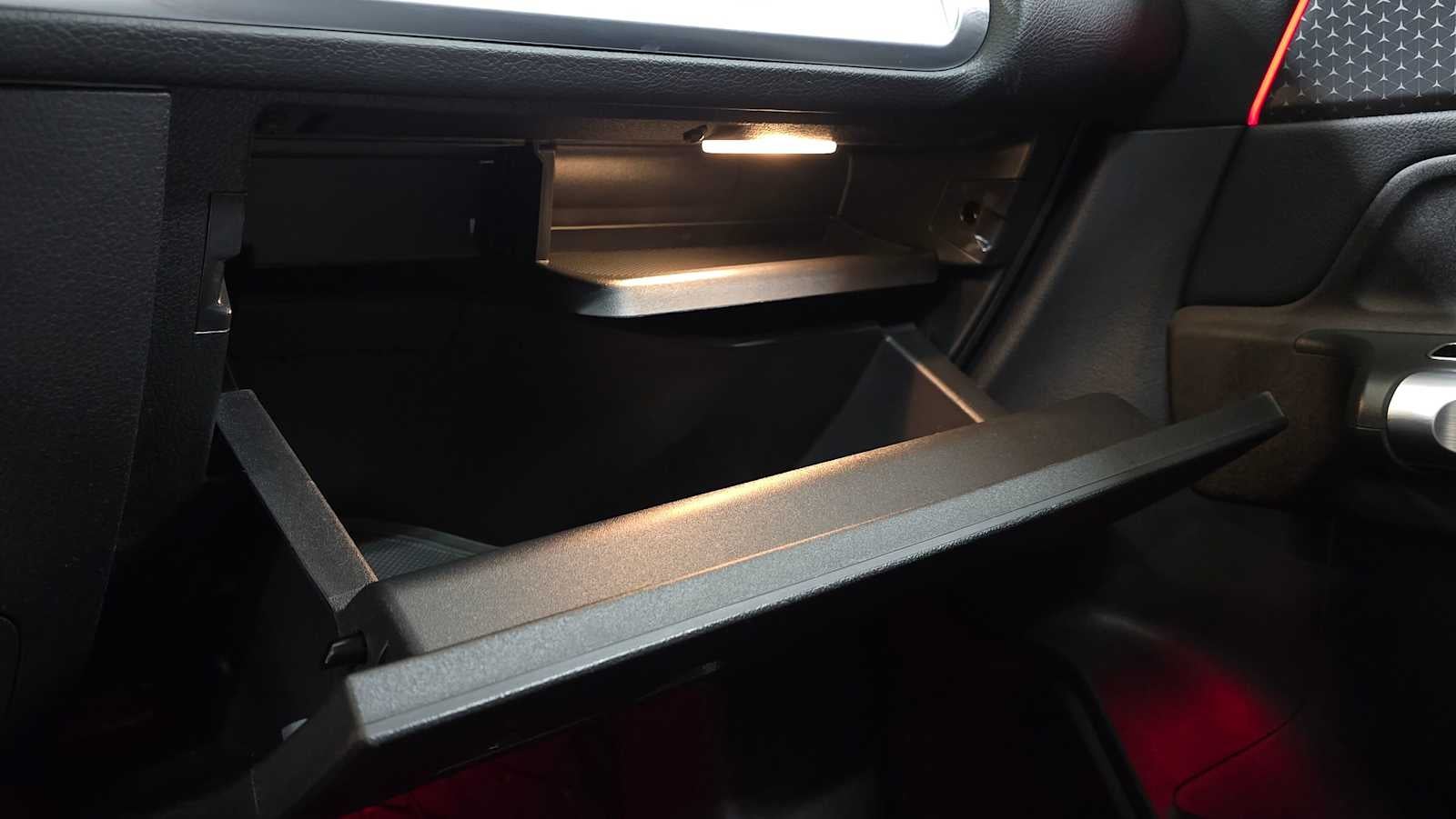 2025 Mercedes-Benz GLB GLB 250