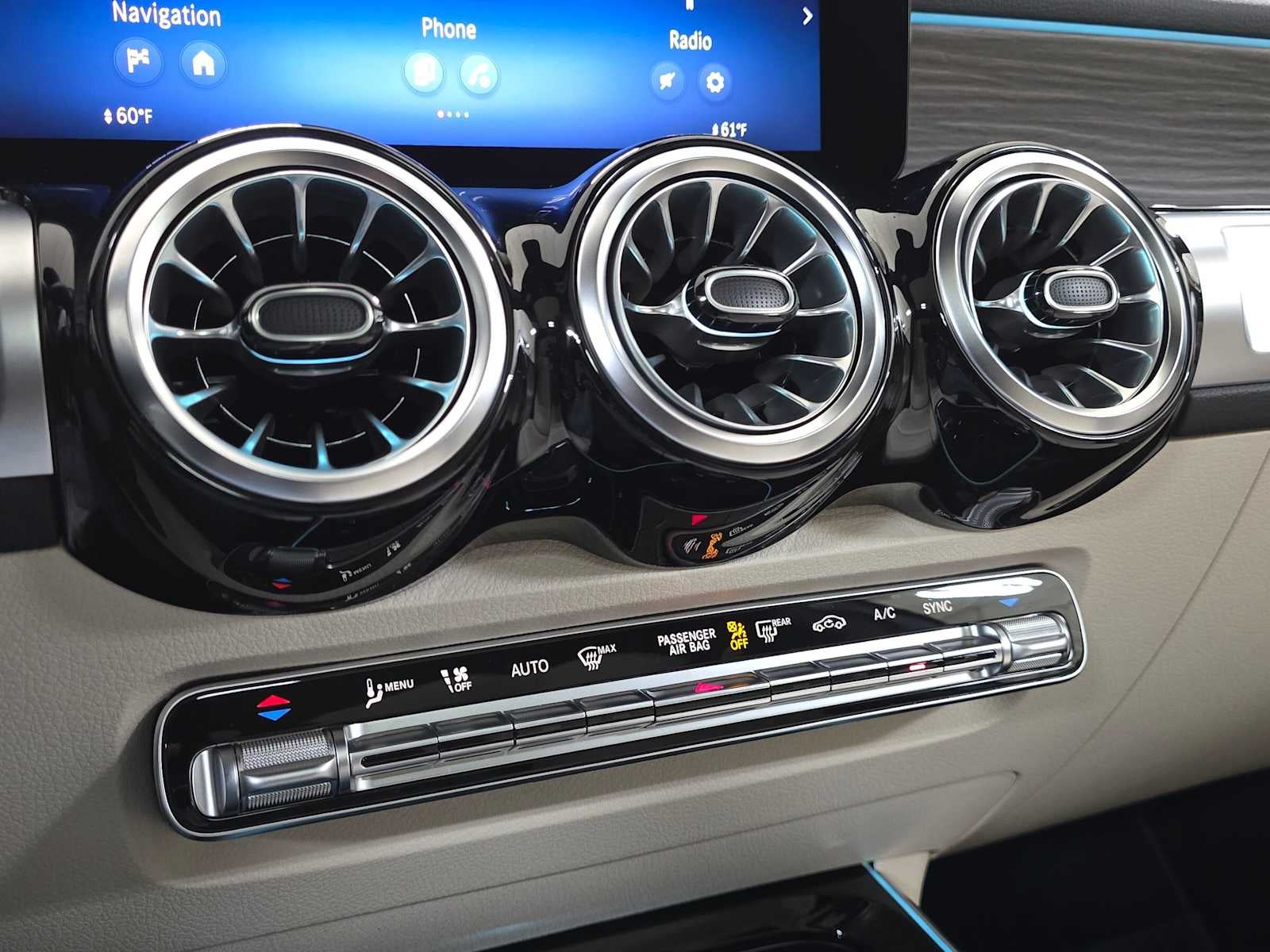 2026 Mercedes-Benz GLB 250 4MATIC® SUV