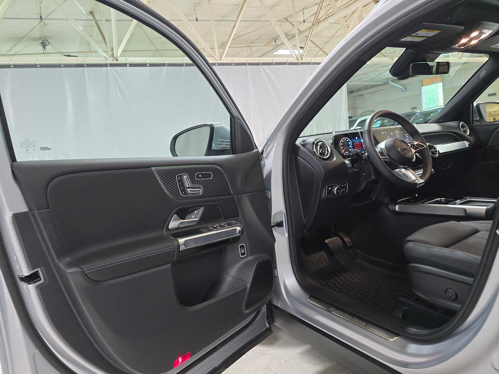 2026 Mercedes-Benz GLB 250 4MATIC® SUV