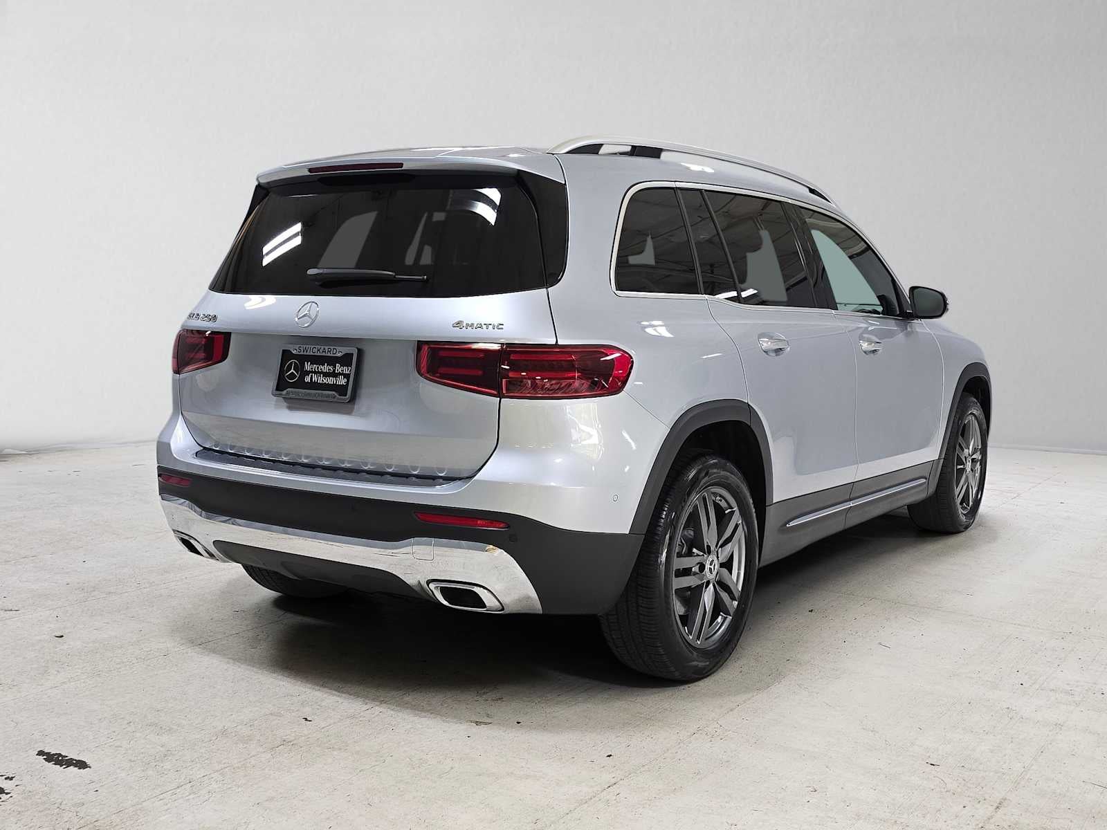 2026 Mercedes-Benz GLB 250 4MATIC® SUV