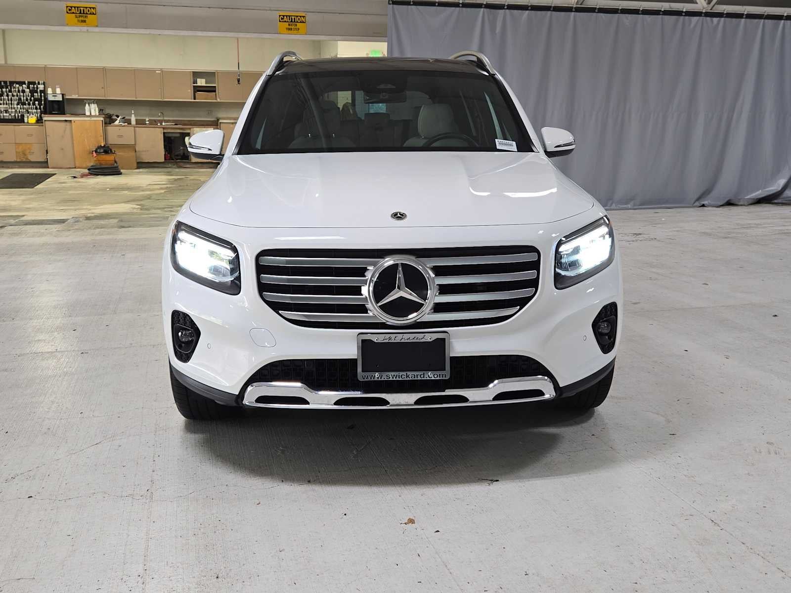 2024 Mercedes-Benz GLB 250 4MATIC® SUV