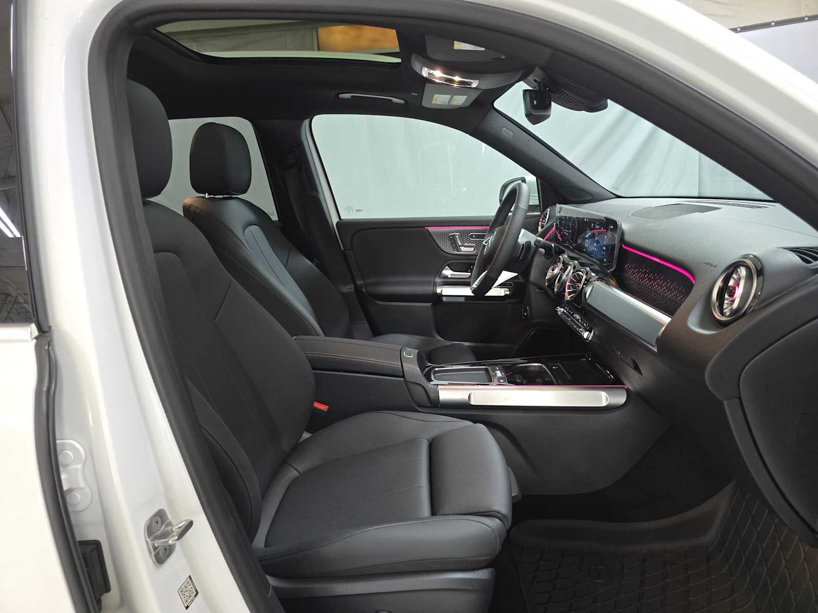 2026 Mercedes-Benz GLB 250 4MATIC® SUV