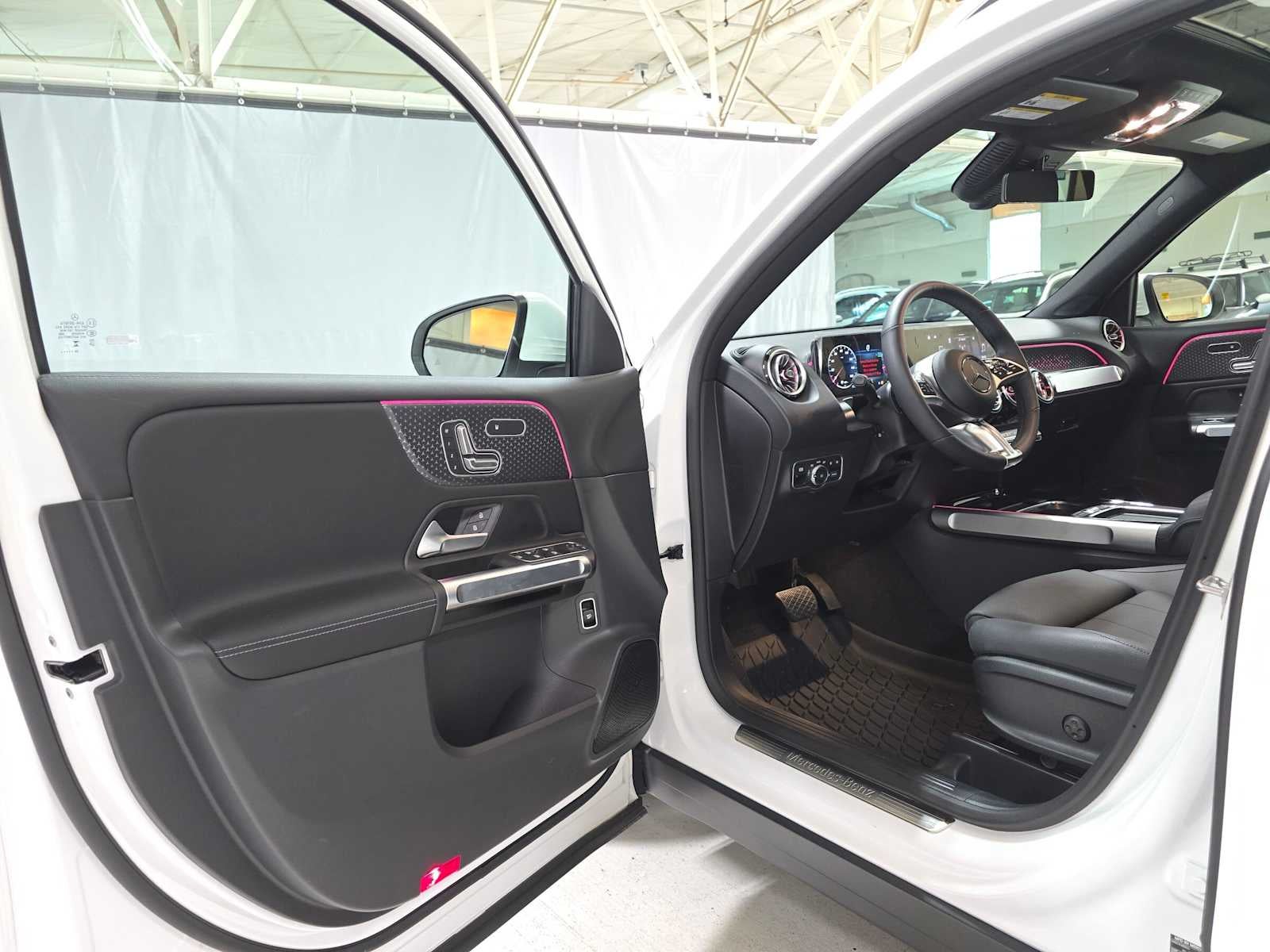 2026 Mercedes-Benz GLB 250 4MATIC® SUV