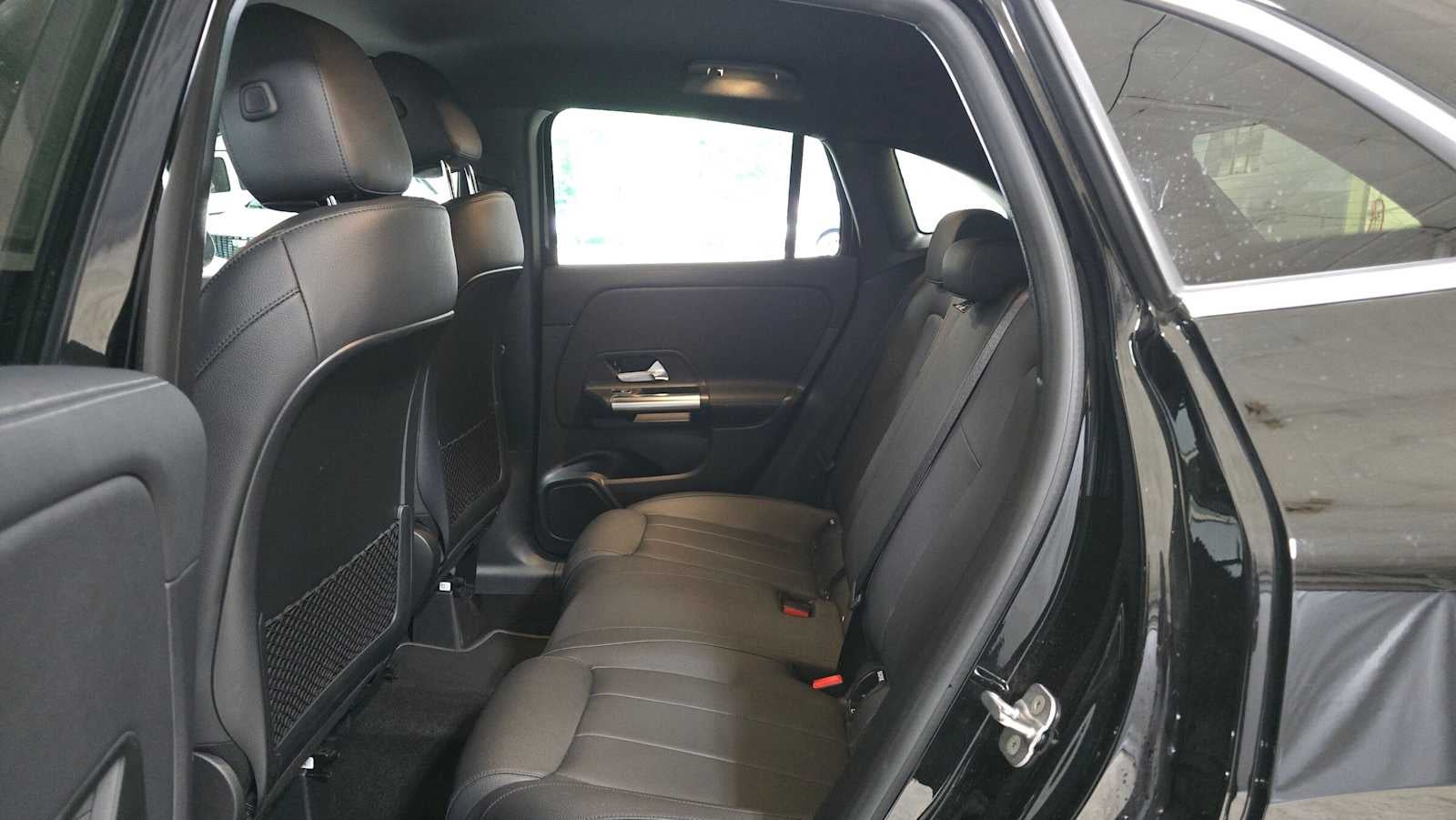 2025 Mercedes-Benz GLA 250 SUV