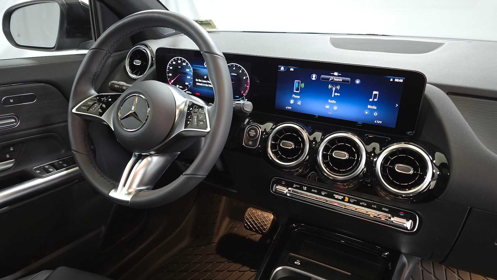 2026 Mercedes-Benz GLA 250 4MATIC® SUV