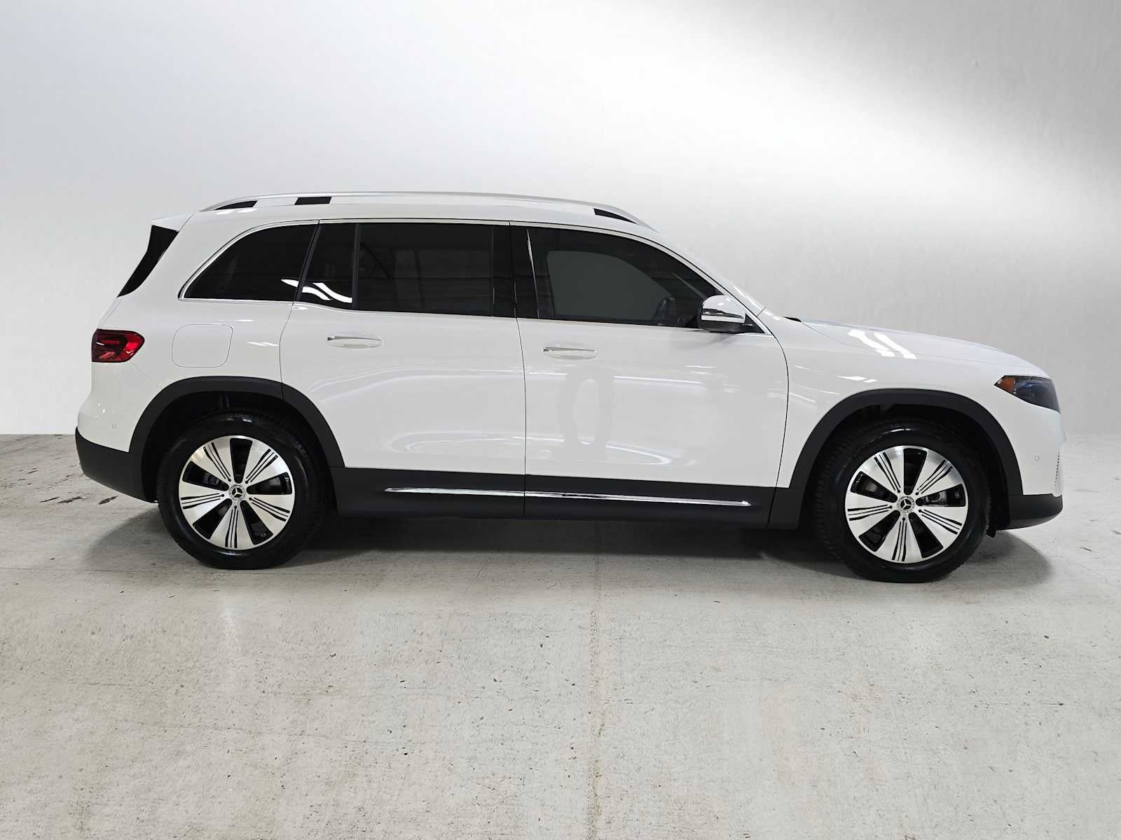 2025 Mercedes-Benz EQB 250+ SUV